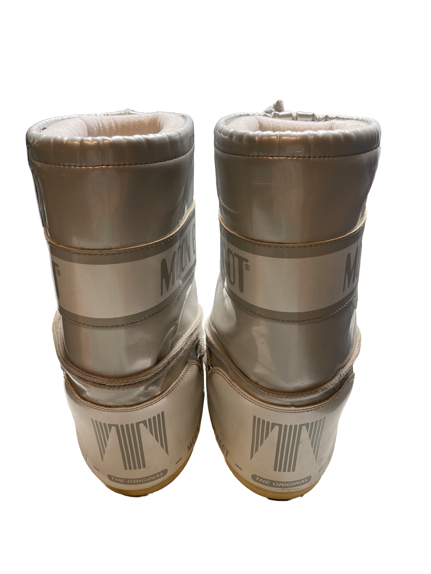 Moon boot