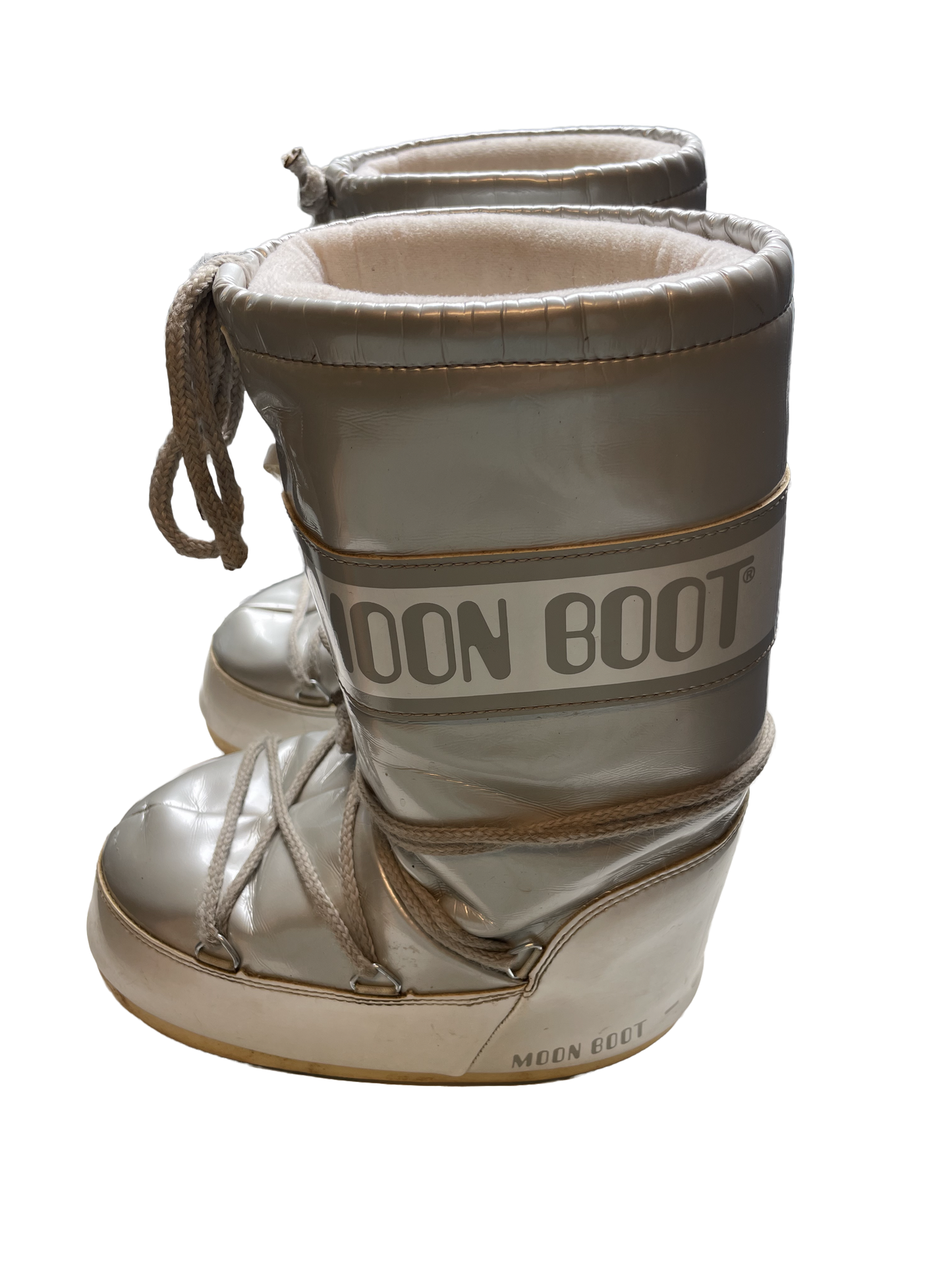 Moon boot